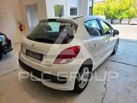 2013 Peugeot 207
