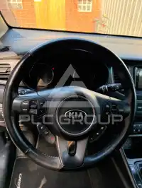 2013 KIA Carens