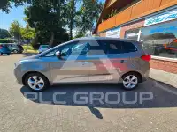 2013 KIA Carens