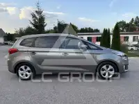 2013 KIA Carens