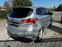 2013 KIA Carens