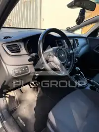 2013 KIA Carens