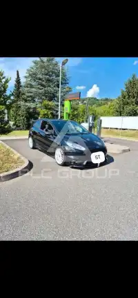 2013 Ford FIESTA