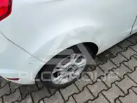 2013 Ford FIESTA