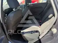 2013 Ford FIESTA