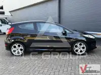 2013 Ford FIESTA