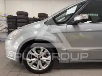2013 Ford GALAXY