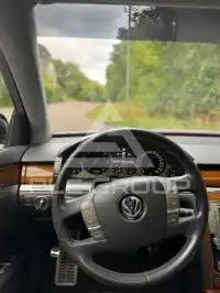 2013 Volkswagen PHAETON