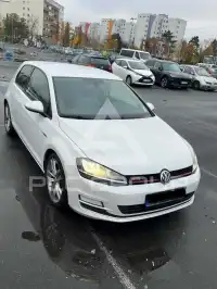 2013 Volkswagen GOLF