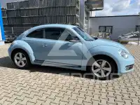 2013 Volkswagen BEETLE