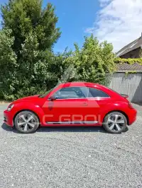 2013 Volkswagen BEETLE