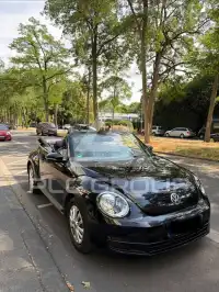2013 Volkswagen BEETLE
