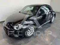 2013 Volkswagen BEETLE