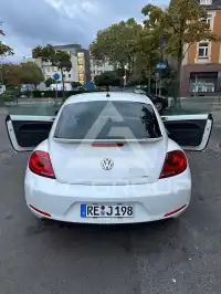 2013 Volkswagen BEETLE