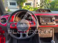 2013 Volkswagen BEETLE