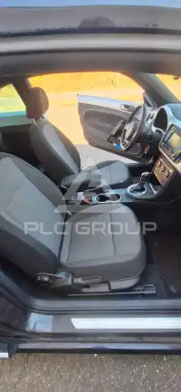 2013 Volkswagen BEETLE