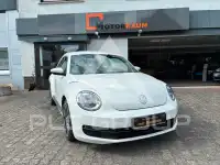 2013 Volkswagen BEETLE