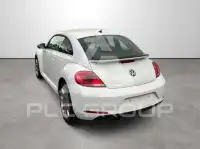 2013 Volkswagen BEETLE