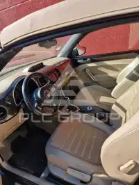 2013 Volkswagen BEETLE