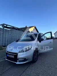 2013 Renault Scenic