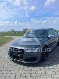 2014 Audi S8