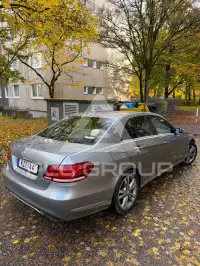 2014 Mercedes Benz E 200