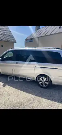 2014 Mercedes Benz V 220