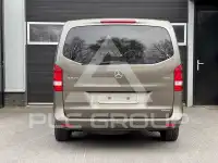 2014 Mercedes Benz V 200