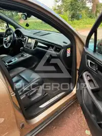 2014 Porsche MACAN