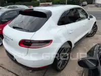 2014 Porsche MACAN