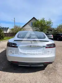 2014 Tesla Model S