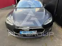 2014 Tesla Model S