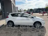 2014 Toyota AURIS