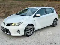 2014 Toyota AURIS
