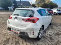 2014 Toyota AURIS