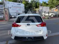 2014 Toyota AURIS