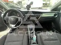 2014 Toyota AURIS