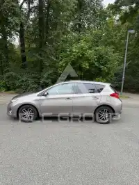 2014 Toyota AURIS