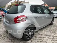 2014 Peugeot 208