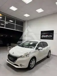 2014 Peugeot 208