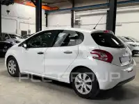 2014 Peugeot 208