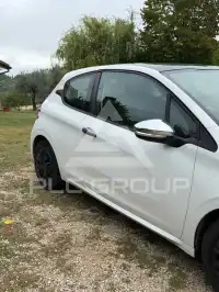 2014 Peugeot 208