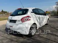 2014 Peugeot 208