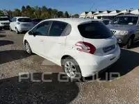 2014 Peugeot 208