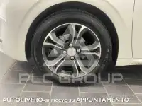 2014 Peugeot 208