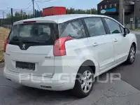 2014 Peugeot 5008