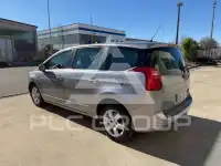 2014 Peugeot 5008
