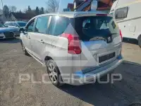2014 Peugeot 5008