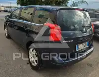 2014 Peugeot 5008