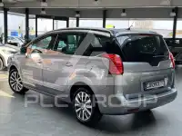 2014 Peugeot 5008